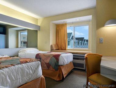 Best Western Buffalo Inn & Suites Williamsville Bilik gambar